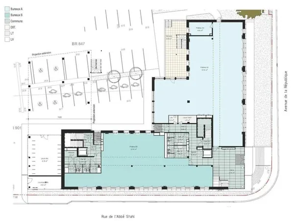 Bureaux 3 pièces 258 m²