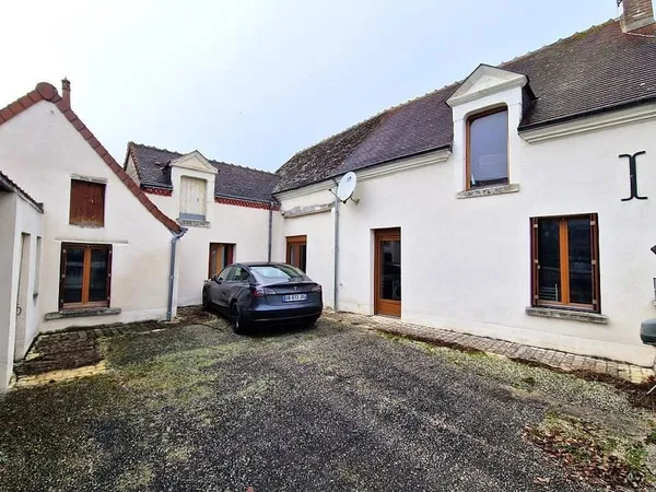 Maison 125 m² avec cour et jardinet
