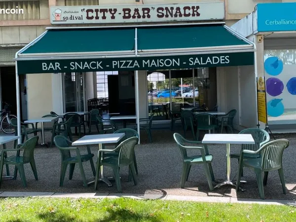 Local commercial - Café snack