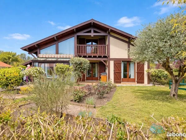 Maison 5 pièces 135 m²