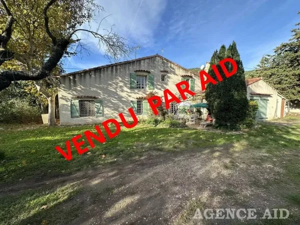 Maison de luxe 5 pièces 106 m²