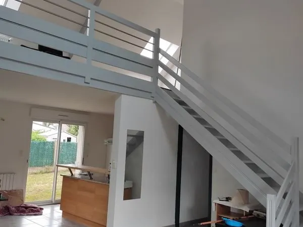 Loue chambres meublées étudiantes en colocations