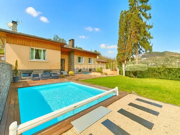 Maison Espaly Saint Marcel 4 pièce(s) 295 m2
