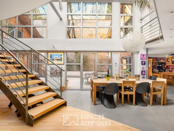 Loft aux volumes spectaculaires en plein coeur du 5ème arrondissement de Lyon