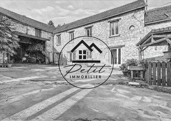 Ensemble immobilier avec maison familiale, grand atelier, bu