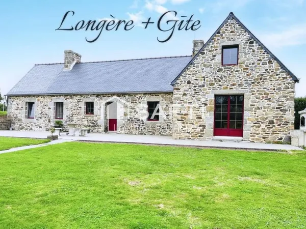 Longère et Gîte Côte 30 minutes de Lannion proche de la côte de Granit Rose