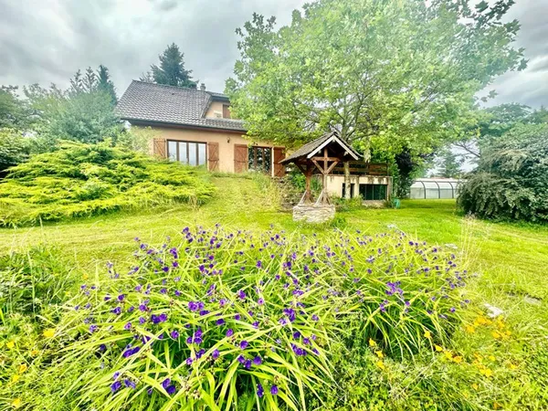Maison 7 pièces 180 m²