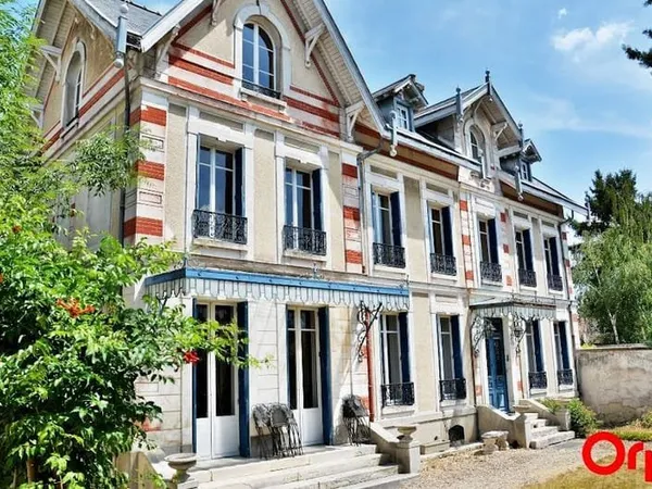 Propriété 11 pièces 400 m²