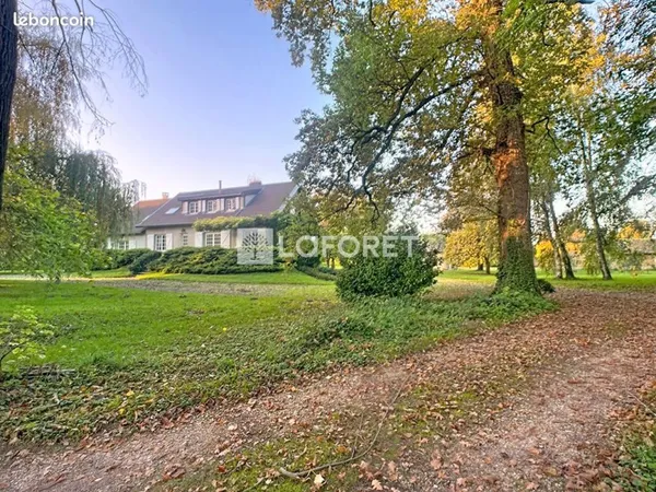 Propriété 11 pièces 237 m²