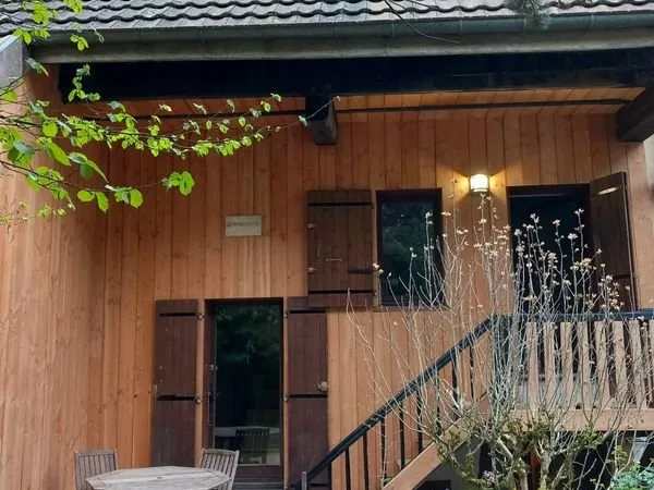 Maison atypique meublée
