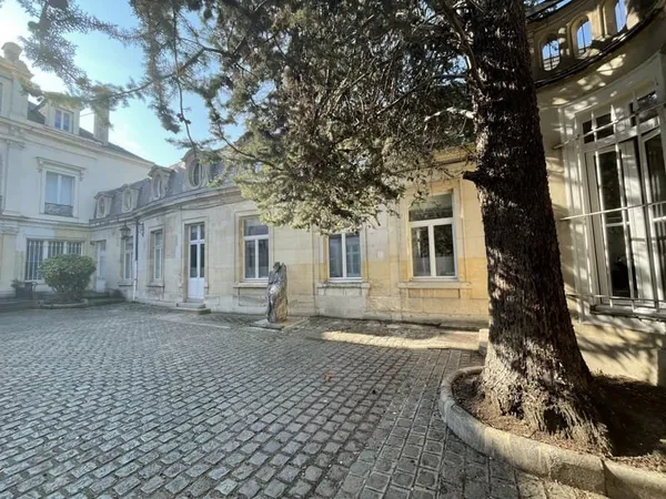 Appartement duplex secteur cathédrale