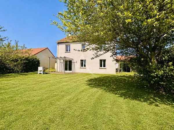 A VENDRE : Maison individuelle à Moncelle-Lès-Lunéville (d'environ 103,16 m²)