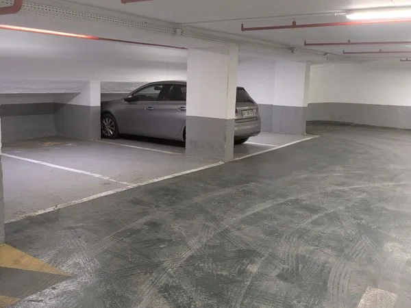 Parking paris 9e