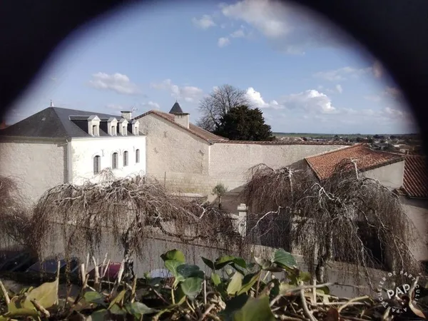 Maison 10 pièces 230 m²
