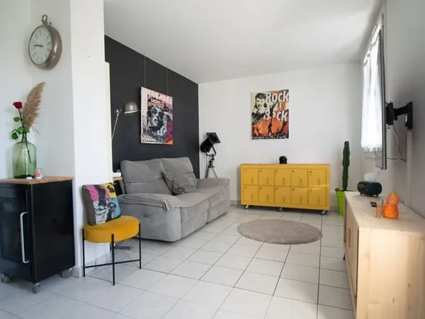 Appartement 4 pièces 77 m²