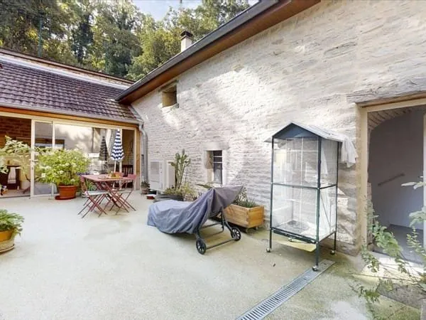 Maison 5 pièces 217 m²