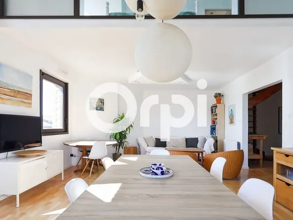 Appartement 4 pièces 94 m²