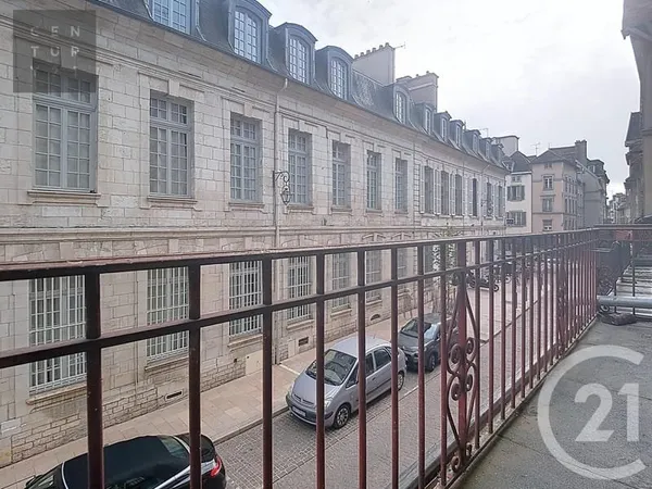 Appartement 5 pièces 105 m²