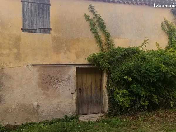 Atelier 118 m² La Palme