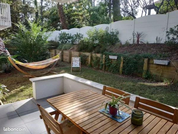 Appartement T4 72m2 + terrasse et jardin