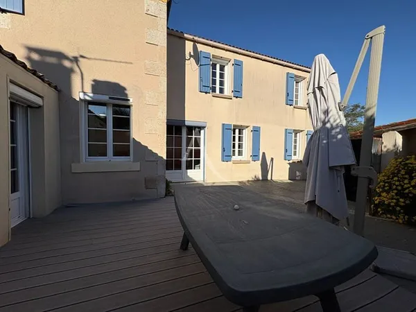 Maison 7 pièces 130 m²