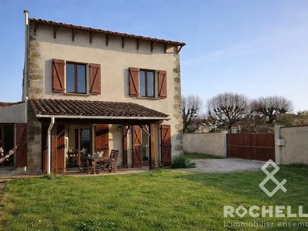 MAISON 2/3 chambres avec petit terrain