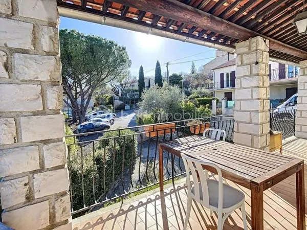 Maison 7 pièces 210 m²