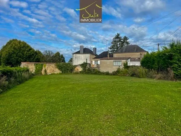 Terrain 930 m²