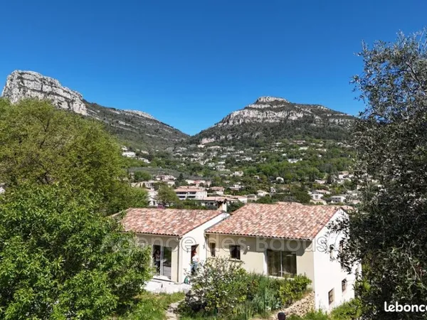 Maison 4 pièces 133 m²