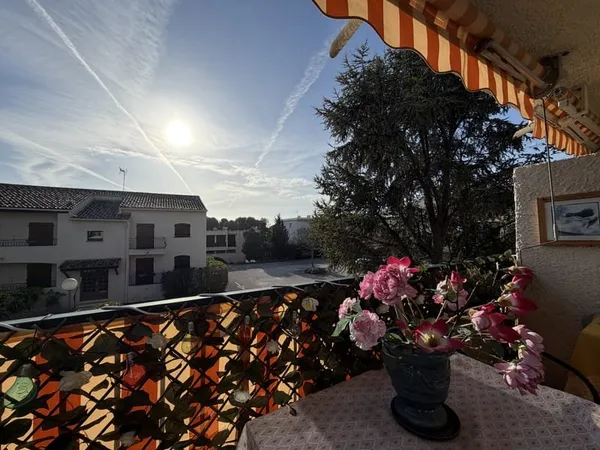 À VENDRE SAINT CYR SUR MER APPARTEMENT T3 50 M2