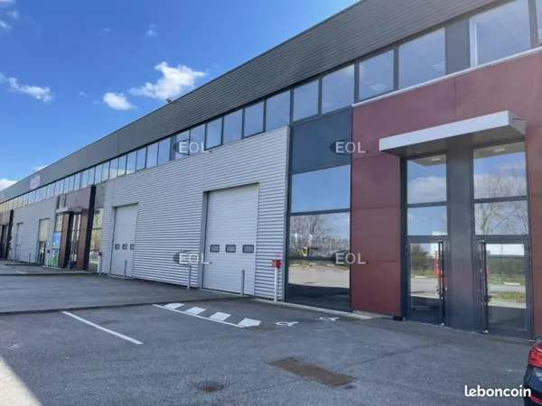 Local bureaux 515 m²
