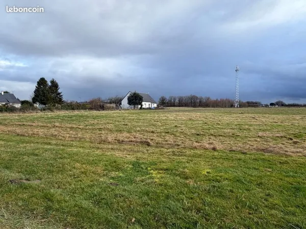 Terrain 1070 m² Coteaux-sur-Loire