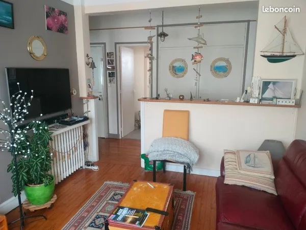 Brest Centre Liberte T3 71 m2 2 ch dernier etage faible charges