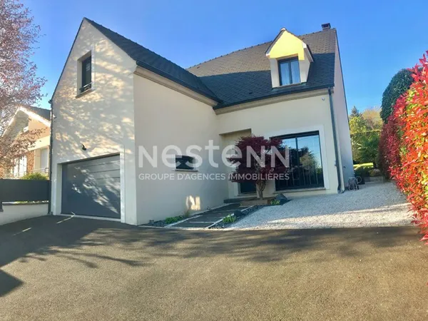 Maison contemporaine 150 m² à Vauhallan - Séjour 60 m² - Terrasse plein sud 40 m² - Suite parentale 