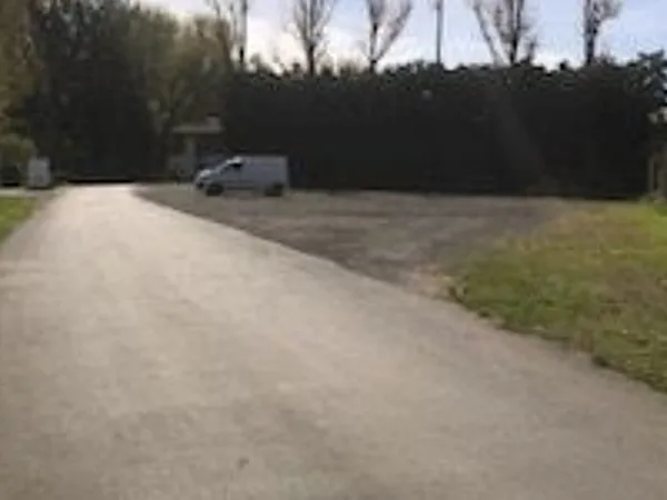 Terrain 1300 m²