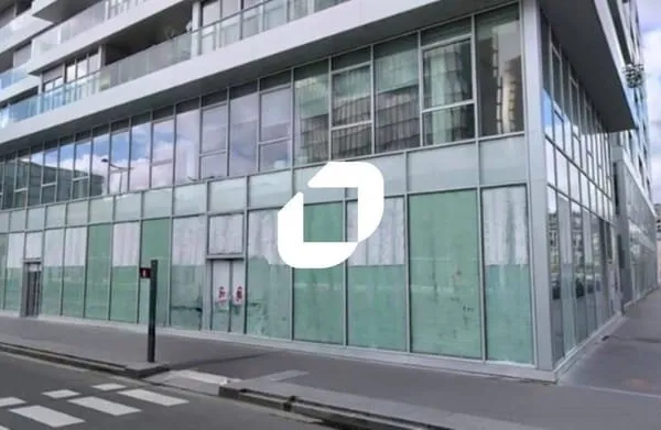 Local commercial 167 m²