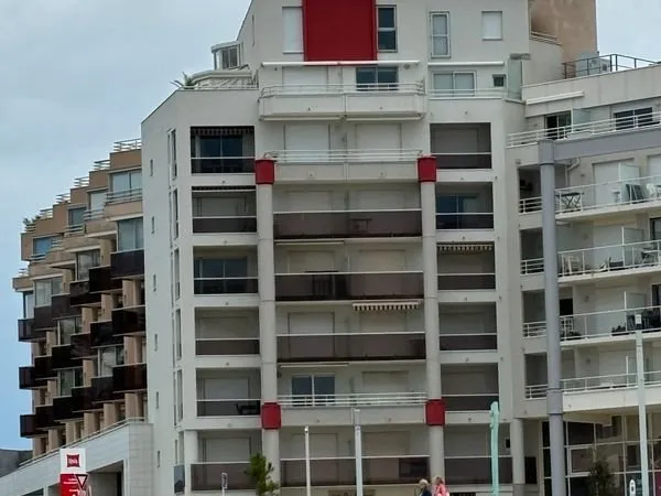 À VENDRE DUPLEX PONICHET- Embarquez pour une vie d'exception