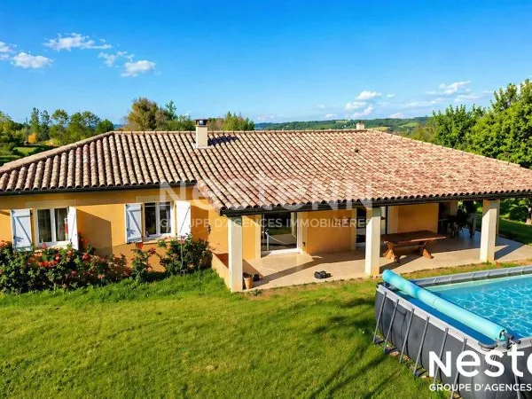 A vendre Maison 5 pièces 4 chambres à Berdoues avec grand garage