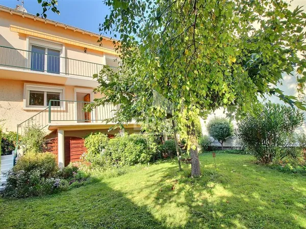 Maison 6 pièces 170 m²