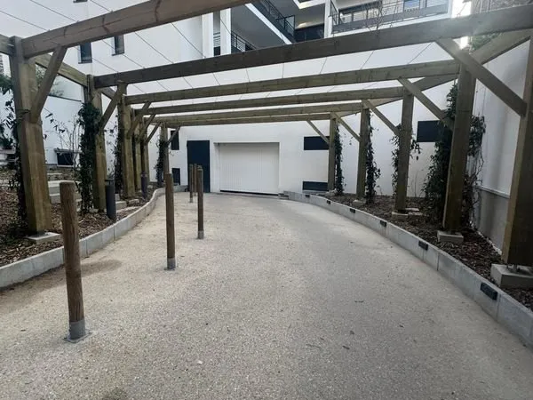 Garage fermé Vanves