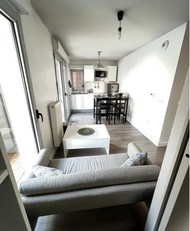 À louer - T2 meublé de 36 m² à Douai - 700 / mois