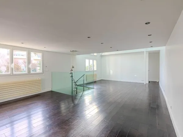 Duplex aux Portes de Paris