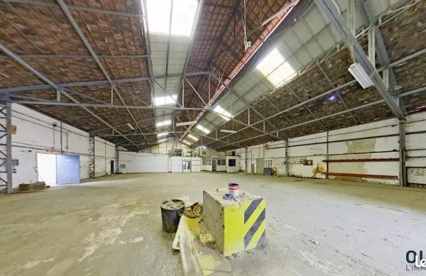 Local 1300 m² Mantes-la-Jolie
