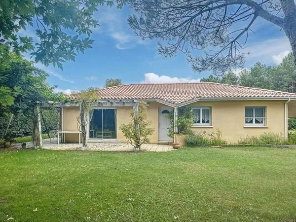 Maison à vendre à Saint-Michel-Escalus : charme, tranquillité à seulement 15 minutes de l'océan