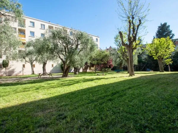 Appartement 3 pièces proche arènes de CIMIEZ