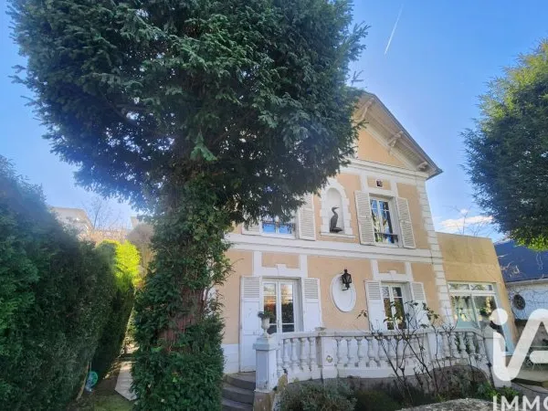 Maison 7 pièces 200 m²