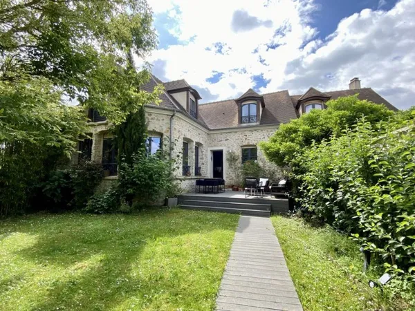 Maison de luxe 8 pièces 210 m²