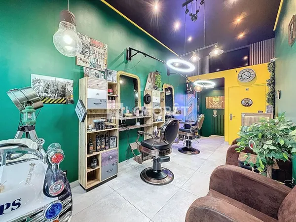 Fonds de commerce 2 pièces 62 m²