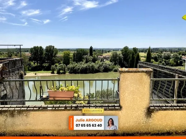 Immeuble de rapport 6 appartements en parfait état à vendre au centre-ville de TONNEINS (47)