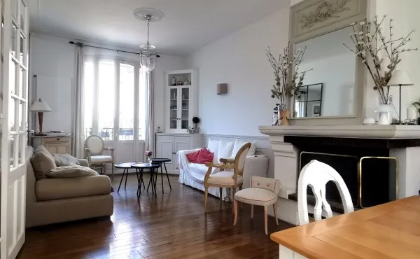 Vends élégante maison avec extérieur et garage - Reims, hôtel de ville - 144m²